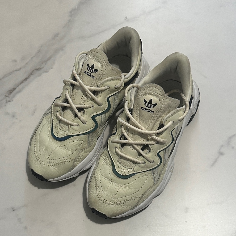 Adidas Ozeweego Sneakers Size 6